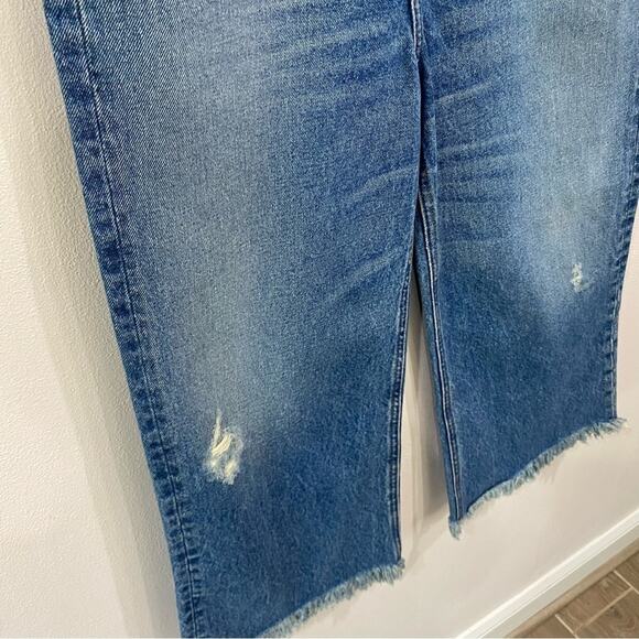 BDG Betty High Rise Distressed Raw Hem Wide Leg Cropped Culotte Jeans Sz 28 - Picture 6 of 10